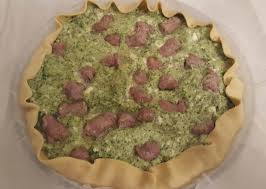 La torta salata broccoli salsiccia e pomodori è una torta salata invernale gustosa e sfiziosa apprezzata da tutti. Torta Salata Con Broccoli E Salsiccia La Dolce Vita