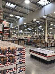 Trouvez le magasin électroménager et multimédia boulanger le plus proche de chez vous et bénéficiez d'une aide personnalisée sur de nombreuses marques de qualité. Taupe10 On Twitter Je Suis Dans Un Magasin Costco En France C Est Incroyable Comme Tout Est Demesure A L Americaine Quoi