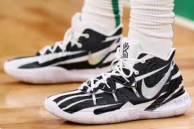 New and used items, cars, real estate, jobs, services, vacation rentals and more virtually brand new size 10 men's nike kyrie irving 5 patrick star basketball shoes from spongebob pack purchased from footlocker. Kyrie Irving S Best Nike Kyrie 5s This Season Nice Kicks