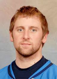 Player photos for the 2000-01 Chatham Maroons at hockeydb.com