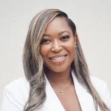 Maya Stephens's Instagram, Twitter & Facebook