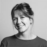 Karina Finch's Instagram, Twitter & Facebook