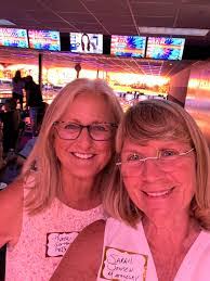 Leeann Dye's Instagram, Twitter & Facebook