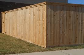 Wooden fences can break more easily than stone walls when battered with a maul or rocks from a catapult. Awesome Wood Fence Designs And Ideas Woodfence Fencedesigns Fence In 2020 Backyard Fences Building A Fence Wood Fence Design