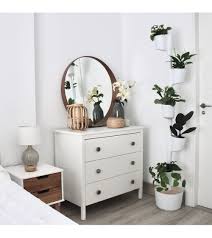 Once the drawers are inside the filing cabinet, use a piece of plywood cut to size to close up the end of the cabinet. Macetero Blanco Con Autoriego