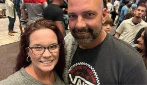 Clarissa Marrero's Instagram, Twitter & Facebook