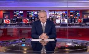 As the bbc news lead presenter for major breaking news in the united kingdom, edwards presents bbc news at ten, the corporation's flagship news broadcast. Bbc News At Ten Technical Blunder Leaves Huw Edwards In An Awkward Silence