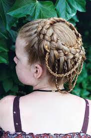 What Is The Best Hairstyle For Round Face Cool Hairstyles Hair Styles Hairstyles For Round Faces