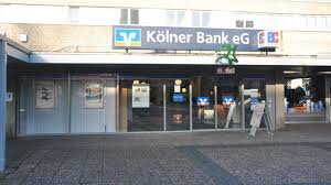 The bank provides checking account and accounts, private banking, investments, financing Volksbank Koln Bonn Eg Filiale Heimersdorf Koln Haselnussweg 34 Offnungszeiten Angebote