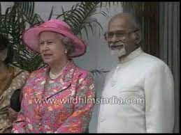 Yes queen elizabeth ii is a head of commonwealth nations despite some countries are independent. Queen Elizabeth Visits India In 1997 Youtube