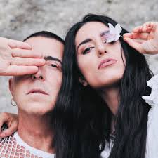 Video e Testo: LA NIÑA