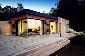 Protection Bois Exterieur Comment Entretenir Les Meubles De Votre Jardin Ou Terrasse Exterieur Bardage Baie Vitree Coulissante Et Maison Bois