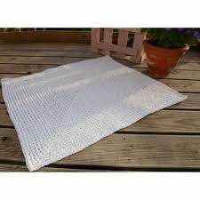 Für einen kuscheligen teppich, der rund gehäkelt ist, lässt sich bestimmt ein passender platz in der wohnung finden. Hakel Anleitung Fur Eine Gehakelten Eckigen Teppich