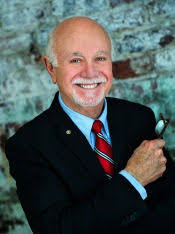 Andrew Tarry's Instagram, Twitter & Facebook