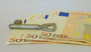 În funcție de venitul anual și de numărul de părți fiscale, vă puteți calcula singuri impozitul * în franța, salariul net este egal cu brutul minus contribuțiile sociale, dar înainte de aplicarea impozitului pe venit. Care Este Impozitul Pe Venit In Germania Cum FuncÈioneazÄ Impozitarea ProgresivÄ Romani In Germania