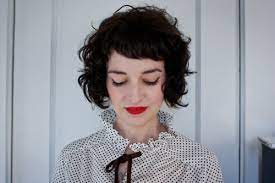 Like I Kinda Really Want Little Baby Bangs Like These Lovely People Have Curly Bob Hairstyles Hair Inspiration Curly Hair Styles