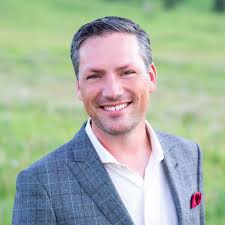 Michael Hedgpeth's Instagram, Twitter & Facebook