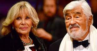 Obwohl mario adorf im filmgeschäft eigentlich alles erreicht hat, ist ihm ein wunsch bisger verwehrt geblieben: Mario Adorf Seit 52 Jahren Ein Paar Das Liebt Er An Seiner Ehefrau Monique Bunte De