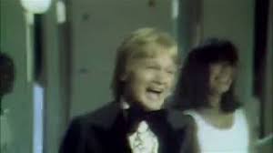 Cette année là de claude françois une chanson pour les nostalgiques et les fans. Claude Francois Cette Annee La La Bande A Cloclo 1976 Youtube