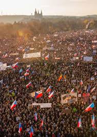 Lidé na demonstraci milionu chvilek znovu protestovali proti ministryni benešové. Vyrocni Zprava Spolku Milion Chvilek Pdf Free Download