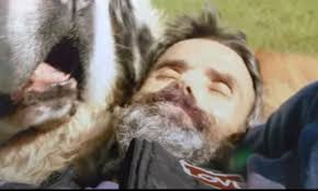 He got his first guitar when he was 12 years old. L Ultimo Desiderio Di Pau Dones Gli Jarabe De Palo Pubblicano La Clip Misteriosamente Hoy Radio 105