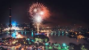Tp.hcm cũng trình lên thủ tướng kế hoạch tổ chức các hoạt động chào đón năm mới 2021, trong đó có đề xuất bắn pháo hoa nghệ thuật tại 3 điểm gồm: Ha Ná»™i Há»§y Káº¿ Hoáº¡ch Báº¯n Phao Hoa 30 Ä'iá»ƒm Ä'em Giao Thá»«a