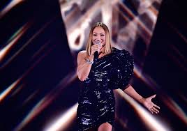 May 31, 2021 · charlotte perrelli, 46, lever ett lyxigt liv ihop med sin make anders jensen, 44.tillsammans bor de i djursholm i en stor villa och har barnen adrian och alvin.sedan tidigare har anders dottern izabella tillsammans med journalisten suzanne sjögren och charlotte har baren angelo och alessio med krögaren nicola perrelli. Charlotte Perrellis Proffsiga Succe Pa Scen Efter Skadan Och Fallet Tv Tittarna Inte Fick Se I Melodifestivalen 2021