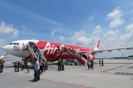 Semua Penerbangan Airasia Kini Pakai E Boarding Pass