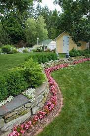 25 Garden Edges And Borders Backyard Landscaping Garden Edging Home Landscaping