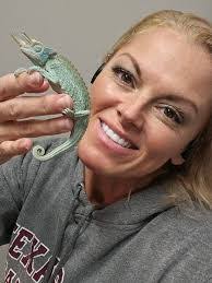 Hannah Etheridge's Instagram, Twitter & Facebook