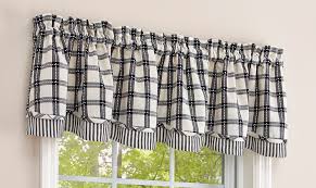 Black And White Farmhouse Kitchen Curtains Pin By Daniel Sr On Farmhouse Kitchen Curtains Farmhouse Kitchen Curtains Valance Curtains Black And White Living Room