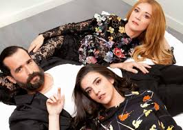 Ο λόγος για την αναστασία παντούση, η οποία εξηγεί στη realnews πώς προέκυψε αυτή η συνεργασία: Tasos Noysias Iwanna Pappa Anastasia Pantoysh Sta Paraskhnia Ths Fwtografishs Gia To Ok Znews