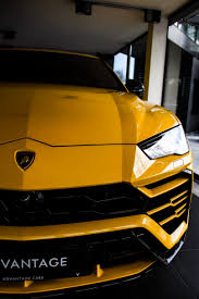 Black And Yellow Lamborghini Yellow Lamborghini Vehicle Close Up Photo Canon Canon Eos 1200d F5f5f6 Coches Deportivos De Lujo Coches Exoticos Coches Lamborghini