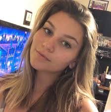 What flavor options does 7brew offer?