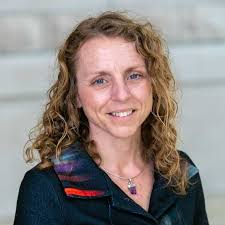 Leda Casey's Instagram, Twitter & Facebook