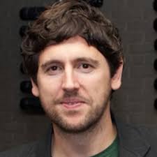 Derek Arnold (@Derek_Vis_Nerd)