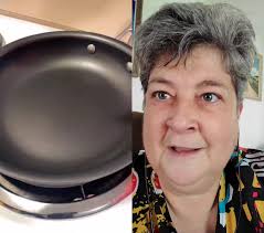 #duet with @hungryhonu #gettinmyfatbitchon #foodreactions