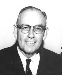 PAST: MMF Lands Legendary Willie Nelson in 2013