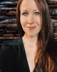 Tara Trimble's Instagram, Twitter & Facebook