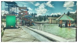 Lama menyepi tiba tiba noor hidayah tampil buka mulut luahkan. Wisata Waterboom Sulili Air Panas Pinrang Sulsel Fotografi Nusantara