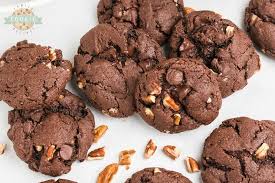 These recipes use a duncan hines cake mix as the base to create something even more delicious than the original cake. Chocolate Cake Mix Cookies Family Cookie Recipes
