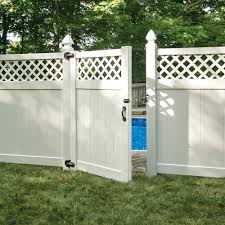 Maybe you would like to learn more about one of these? Conway 6x8 Lattice Top Vinyl Fence Kit Vinyl Fence Freedom Outdoor Living For Lowes
