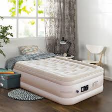 Inflatable Quilt Top Raised Upgraded Luxury Airbed In 2020 Mattress Design Inflatable Bed Air Bed