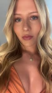 Alex Bellew's Instagram, Twitter & Facebook