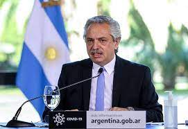 Fears of a return to populism in argentina intensified on sunday after alberto fernández, the peronist opposition candidate, won. Argentina Returns To Nine Day Confinement Atalayar Las Claves Del Mundo En Tus Manos