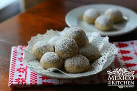 Classic holiday chocolate crinkle cookies with a twist! Traditional Mexican Wedding Cookies Recipe