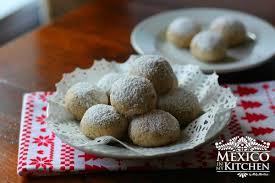 Everyone is always chatting about cheese boards for entertaining, but i'm over here like… what about cookie boards? Easy Mexican Wedding Cookies Recipe Authentic Mexican Recipes