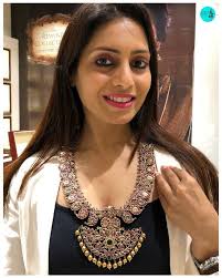 This necklace is available also at different sizes. Unboxing Antiquejewelry At Nac Jewellers Chennai Mangoharam Mango Necklace Mango Mala Jewellery Uncut Diamond Necklace Gold Necklace Indian Bridal Jewelry