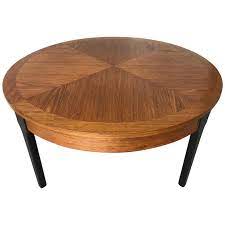 Knoll saarinen verdi alpi marble oval tulip cocktail coffee table. Retro Coffee Tables 9 For Sale On 1stdibs