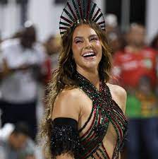 Paolla oliveira fotos carnaval
